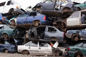 Streamlining Convenience: A Comprehensive Look at Scrap Car Removal Services in Toronto